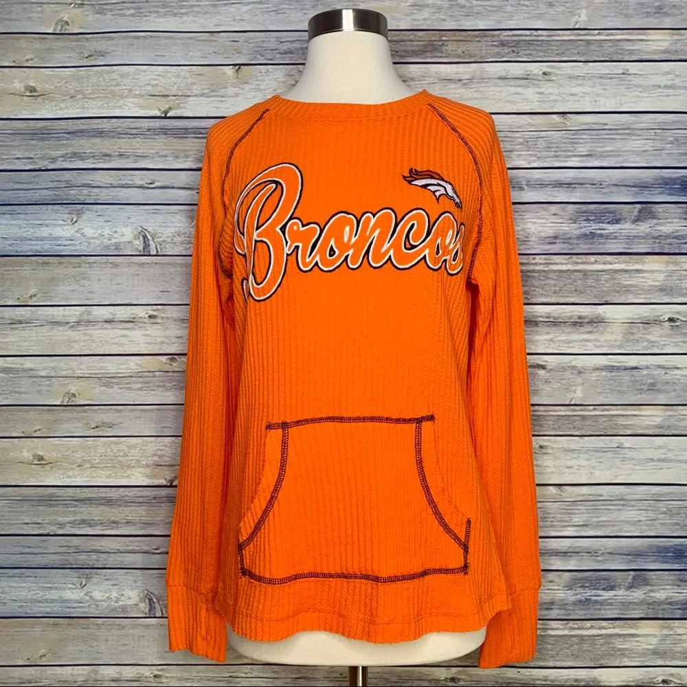 NWOT Ladies Broncos LS and Duffle Set - Picture 2 of 12